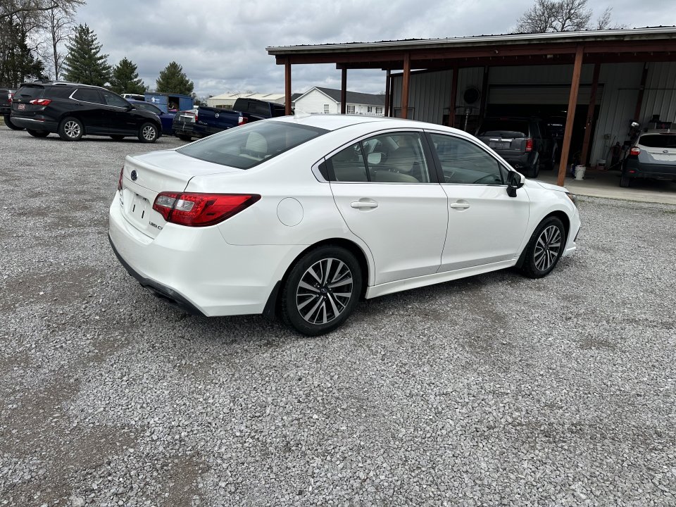 Used 2019 Subaru Legacy 2.5i Premium image 5