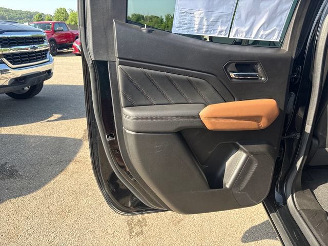 Used 2024 GMC Canyon AT4 w/ AT4 Premium Package AWD/4WD image 20