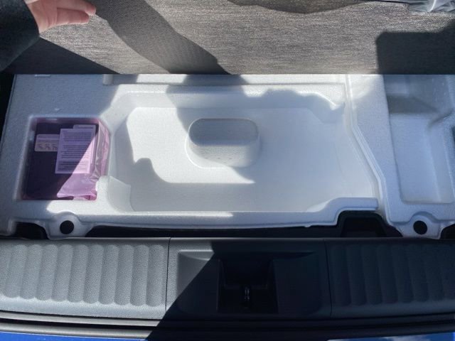 New 2025 Toyota Prius Plug-In Hybrid FWD image 75