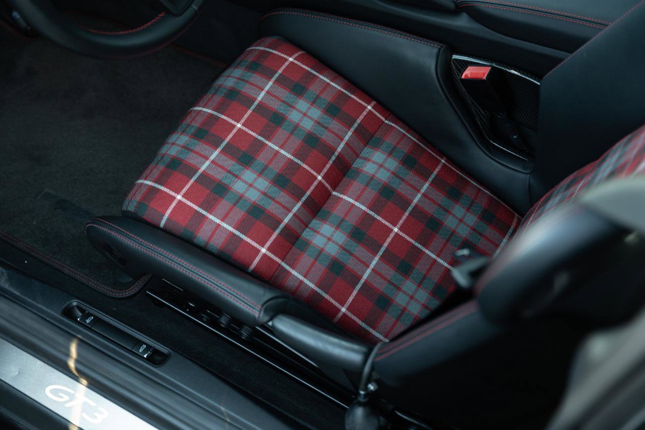 Used 2019 Porsche 911 GT3 image 32