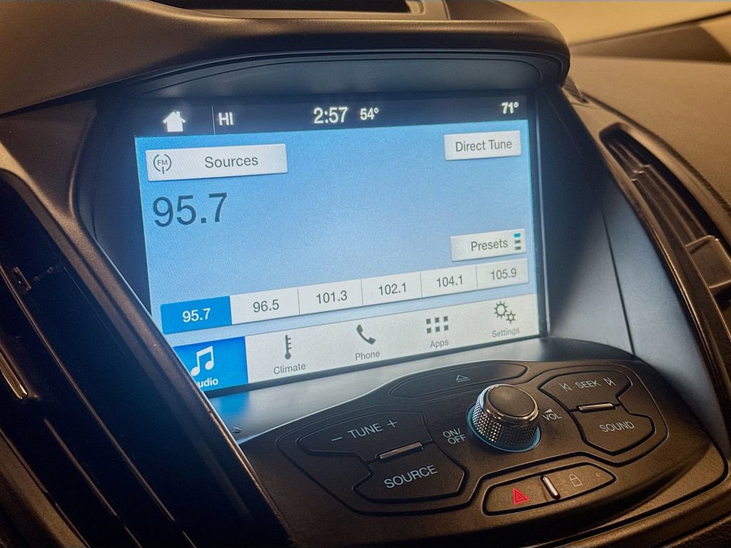 Used 2016 Ford Escape SE w/ SE Leather Comfort Package image 17