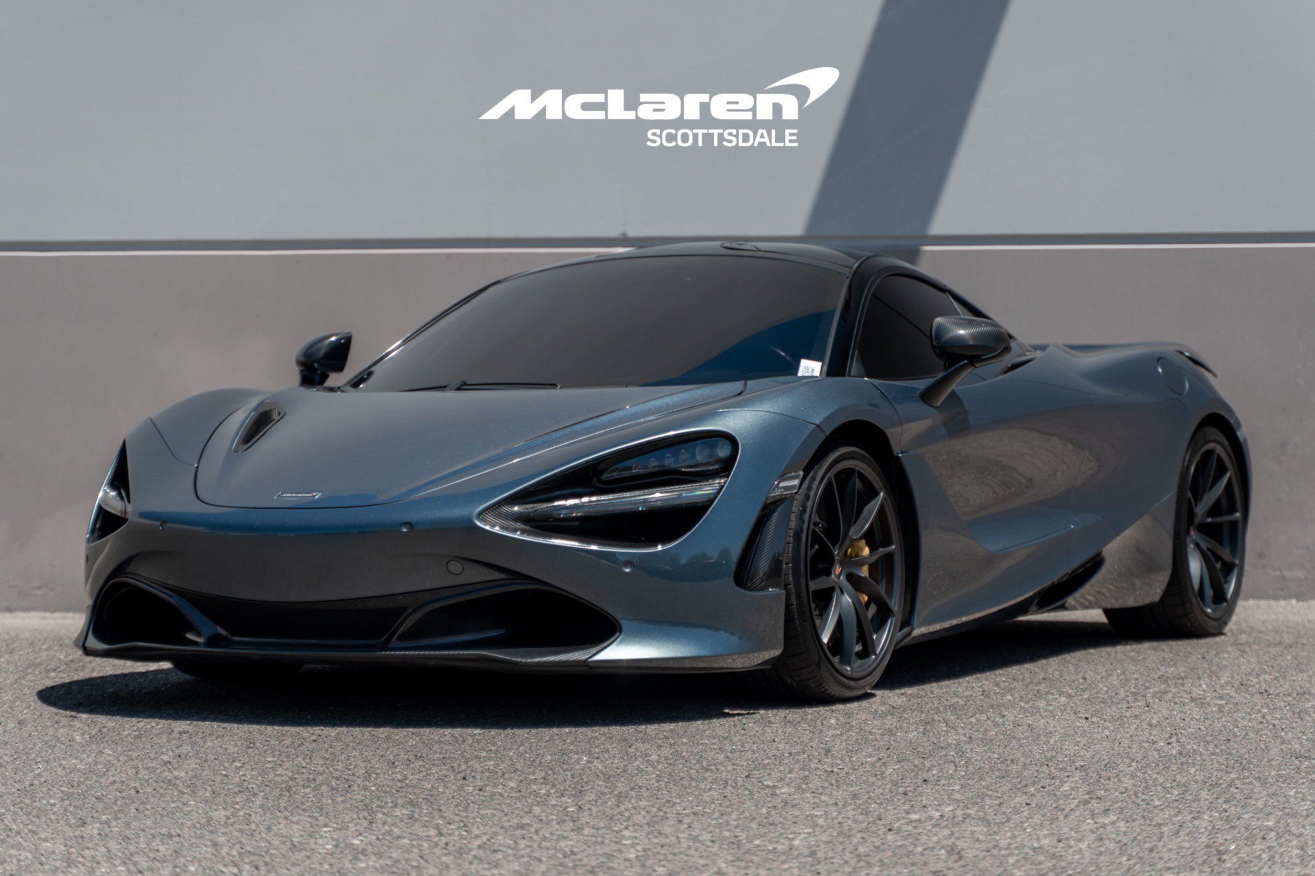 Used 2018 McLaren 720S Performance RWD image 3
