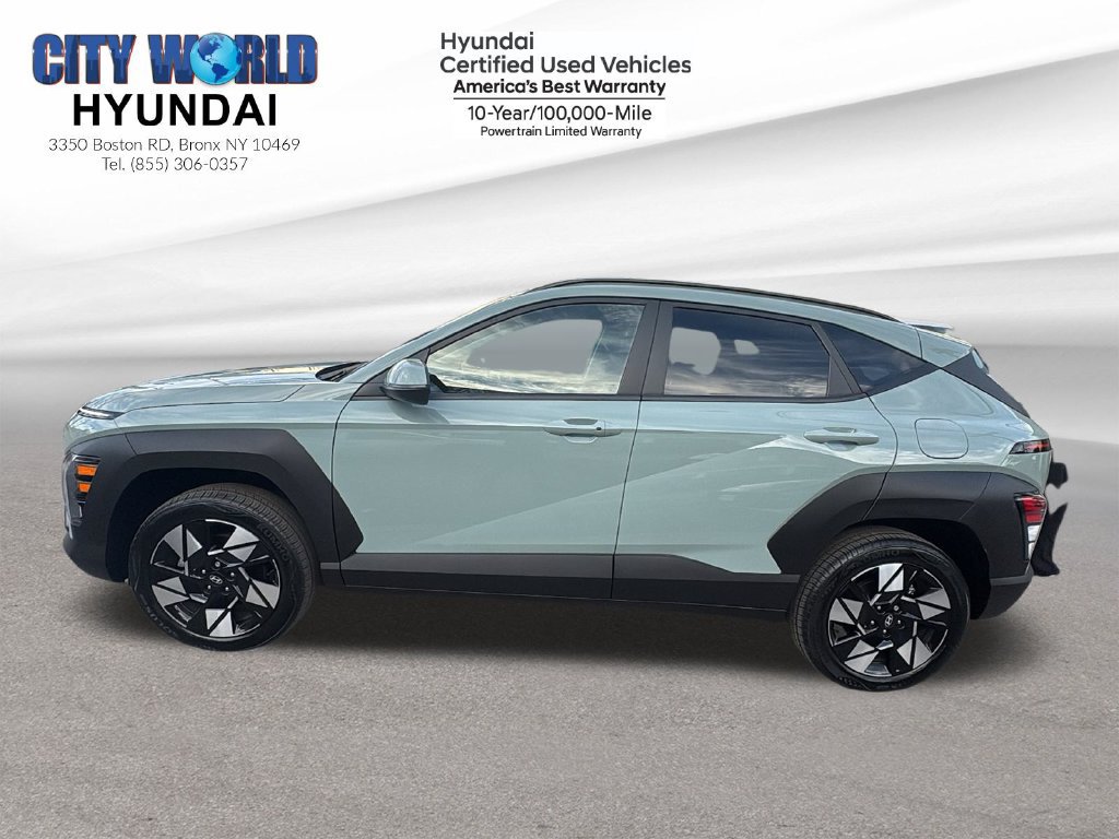 Used 2024 Hyundai Kona SEL AWD/4WD image 2