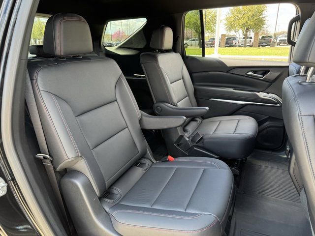 Used 2025 Chevrolet Traverse Z71 w/ Driver Confidence Package image 28