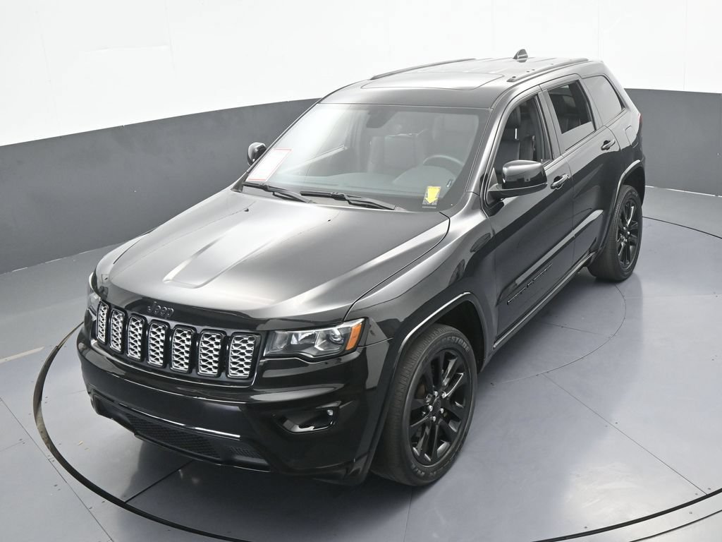 Used 2020 Jeep Grand Cherokee Altitude RWD image 47