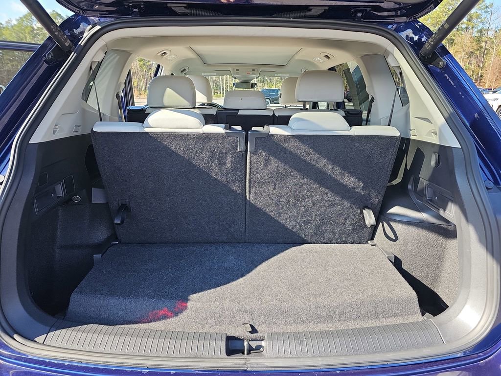 Used 2024 Volkswagen Tiguan SE image 15