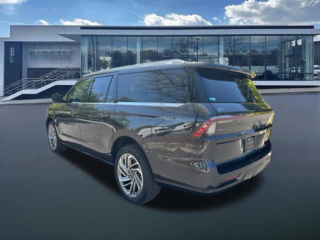 New 2026 Lincoln Navigator L Reserve AWD/4WD image 5