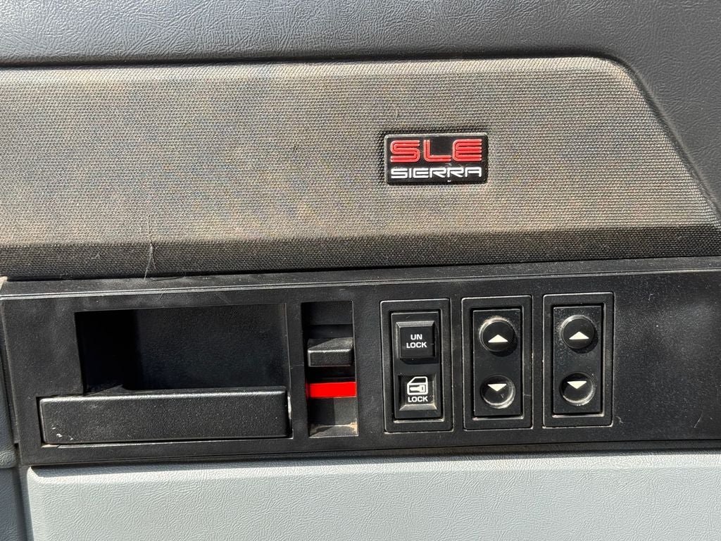 Used 1989 GMC Sierra 1500 4x4 Regular Cab image 21