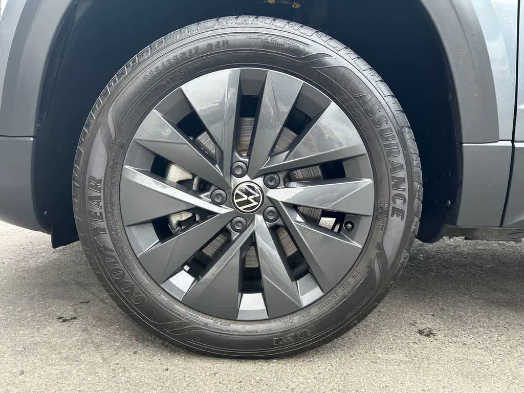 Used 2022 Volkswagen Taos S FWD image 8