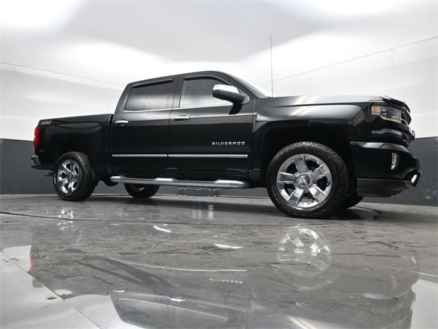 Used 2017 Chevrolet Silverado 1500 LTZ Z71 w/ LTZ Plus Package image 30