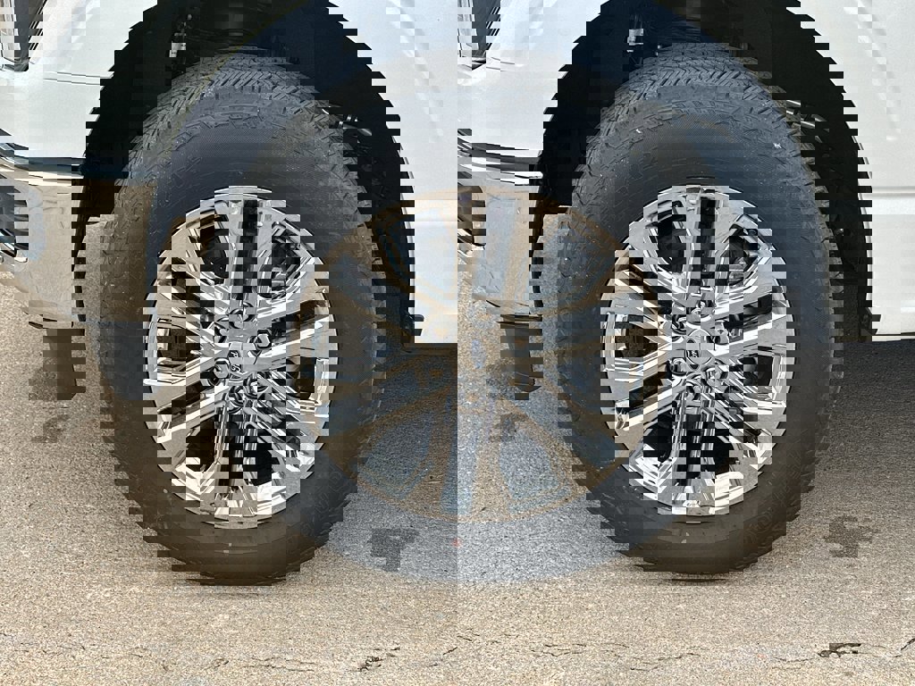 New 2025 Ford F150 Lariat w/ Equipment Group 502A High image 3