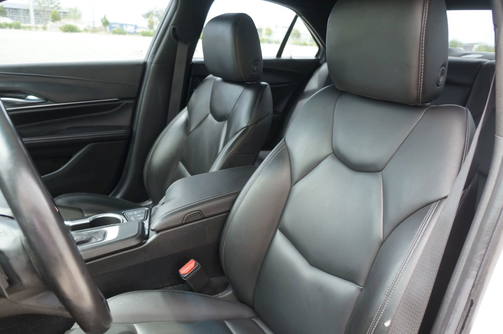 Used 2021 Cadillac CT4 Luxury RWD image 27