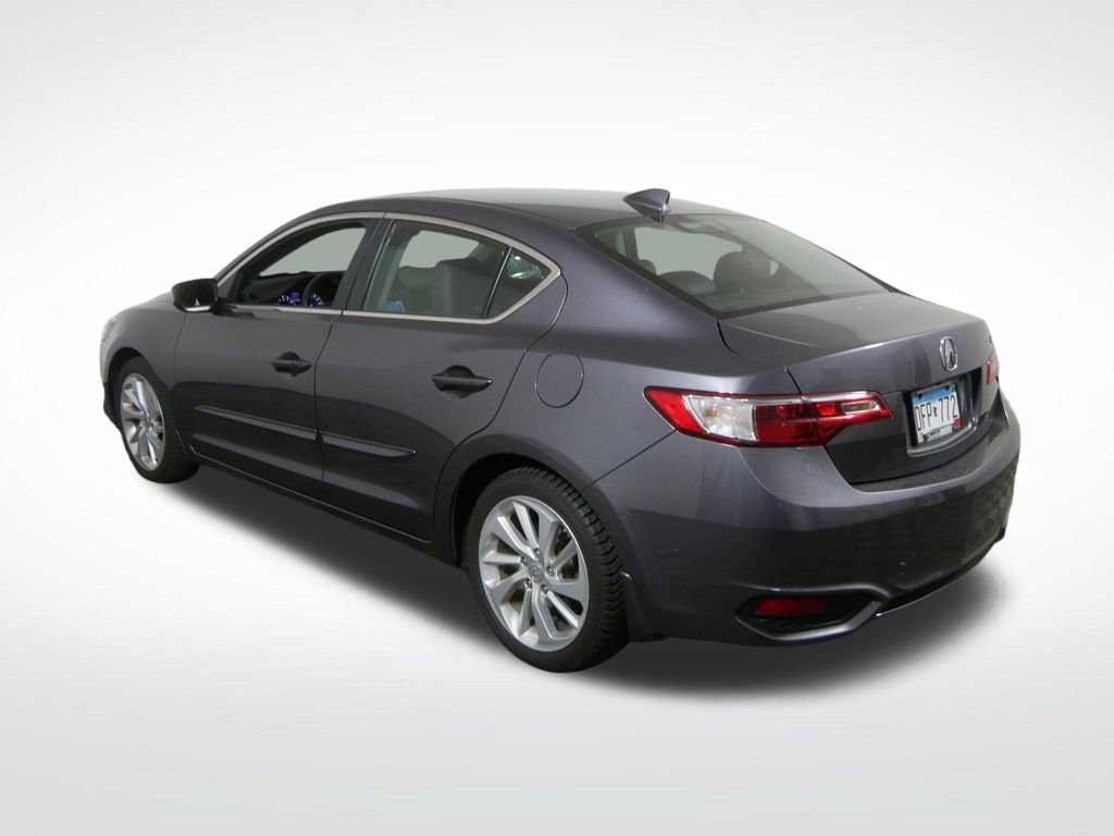 Used 2018 Acura ILX FWD image 5