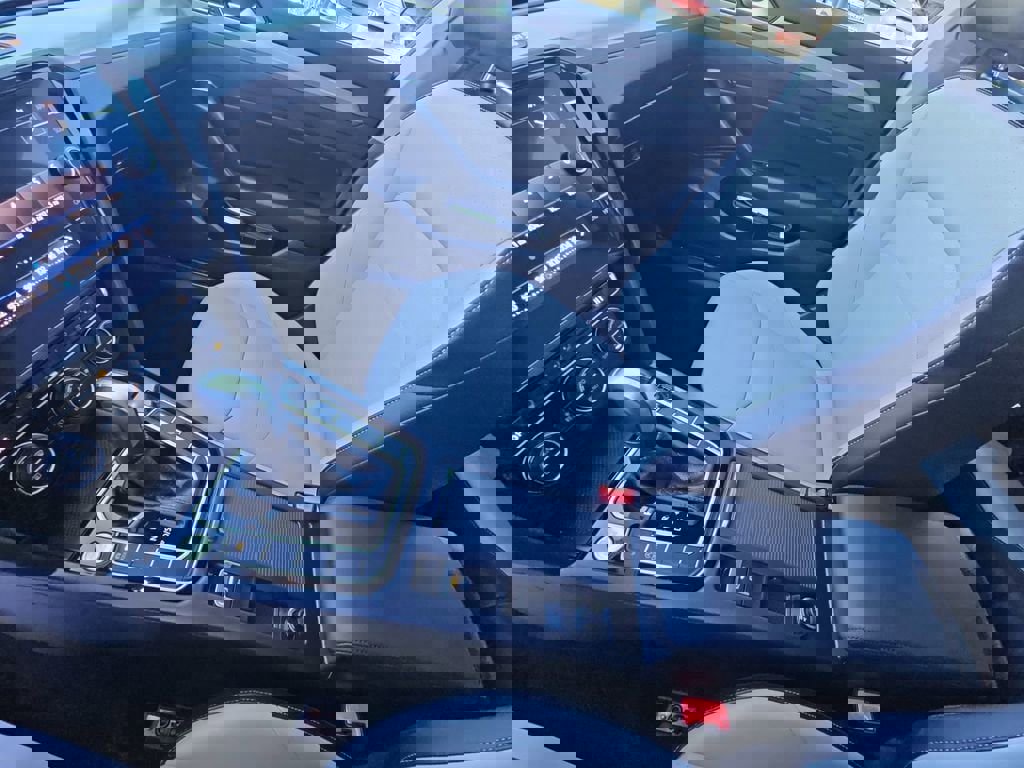 Used 2020 Volkswagen Arteon SE image 17