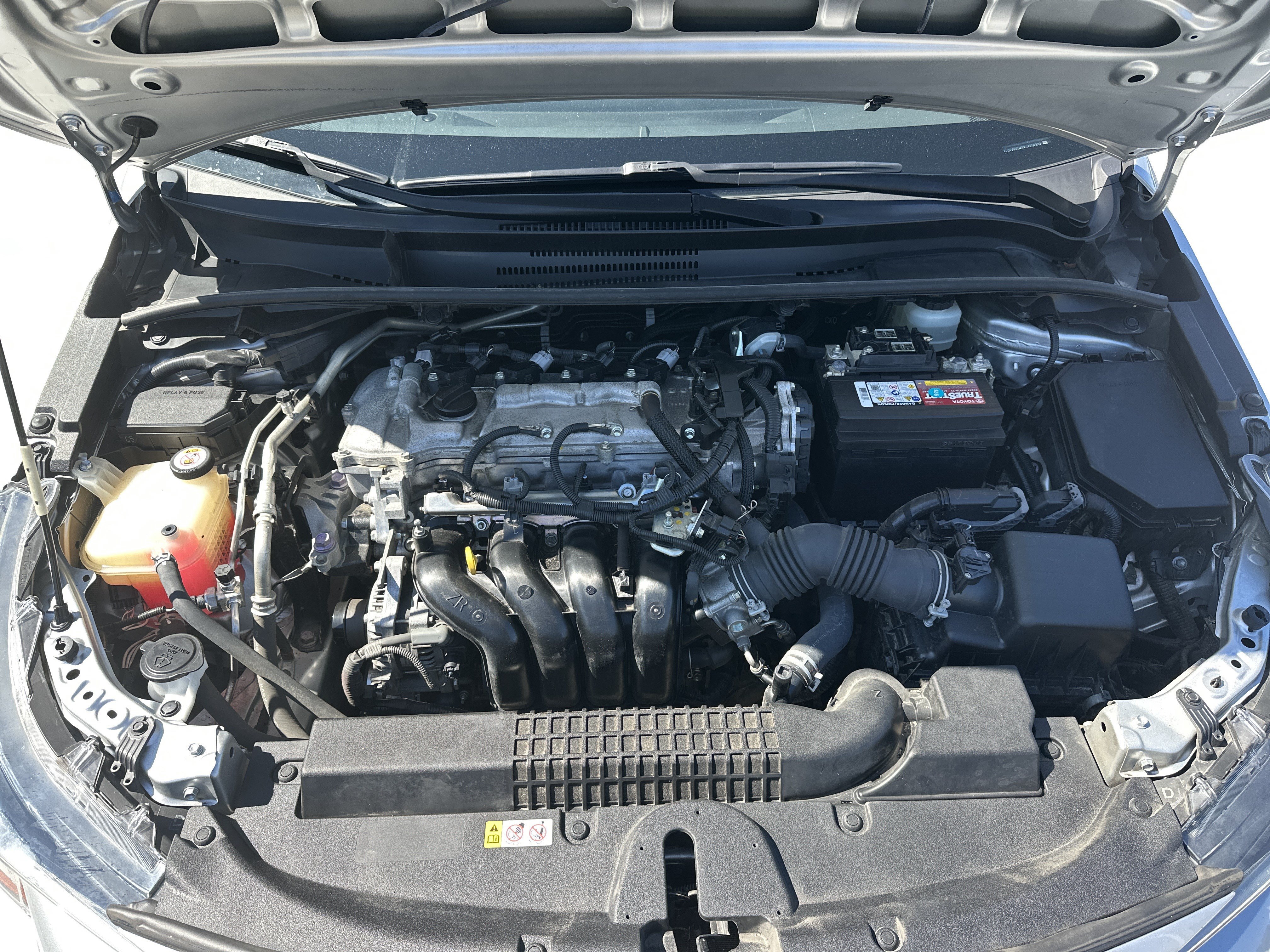 Used 2020 Toyota Corolla LE FWD image 34