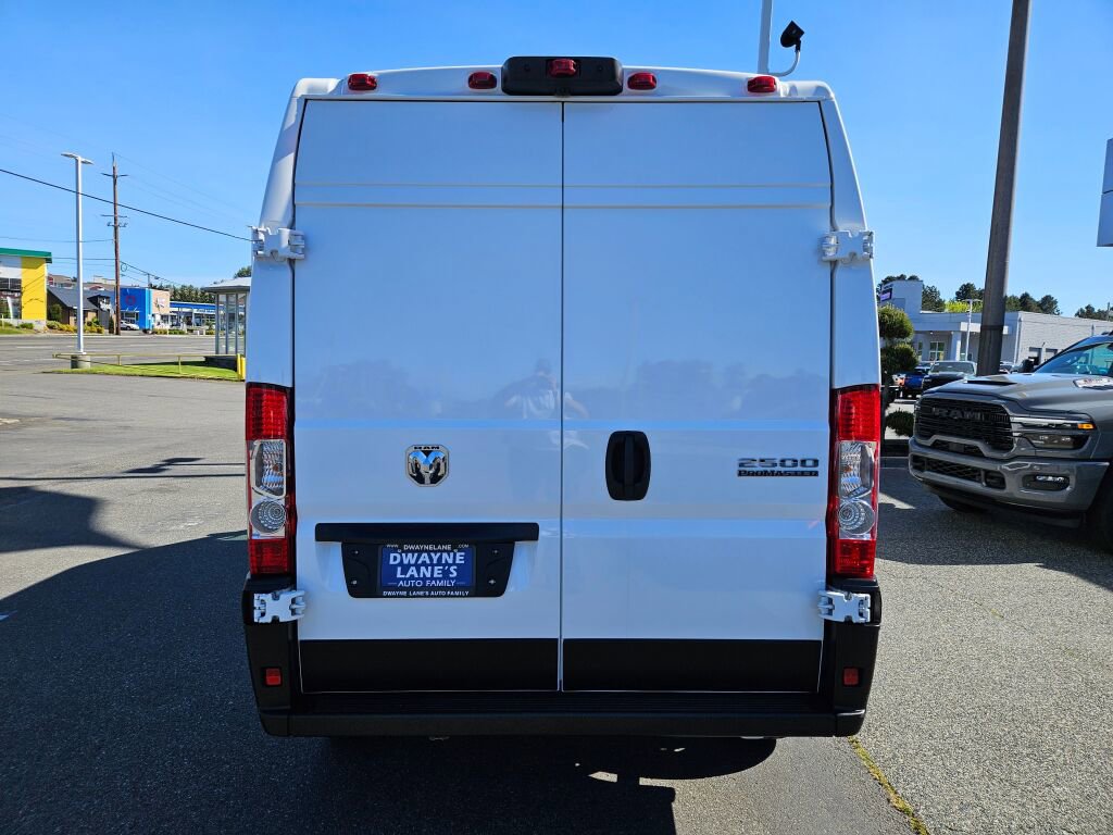 Used 2026 RAM ProMaster 2500 w/ Convenience Group FWD image 4