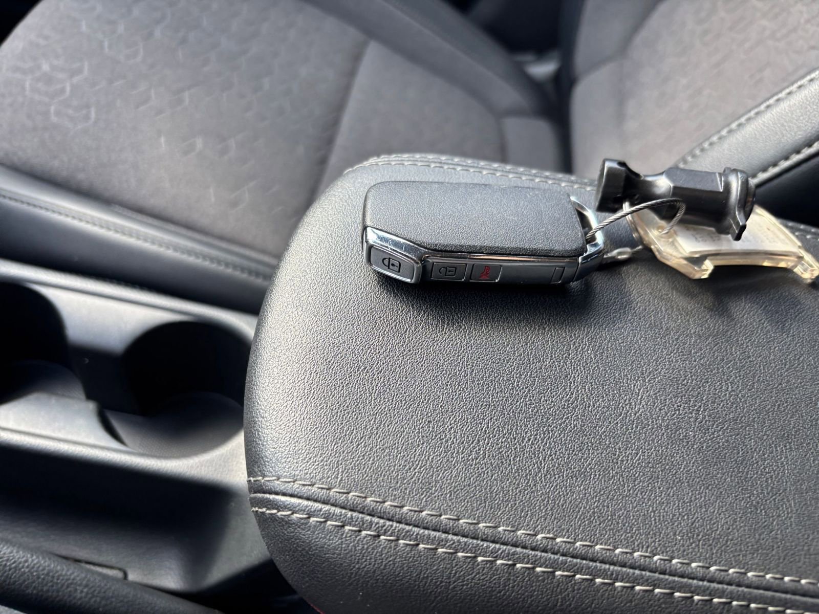 Used 2025 Kia Seltos S image 22