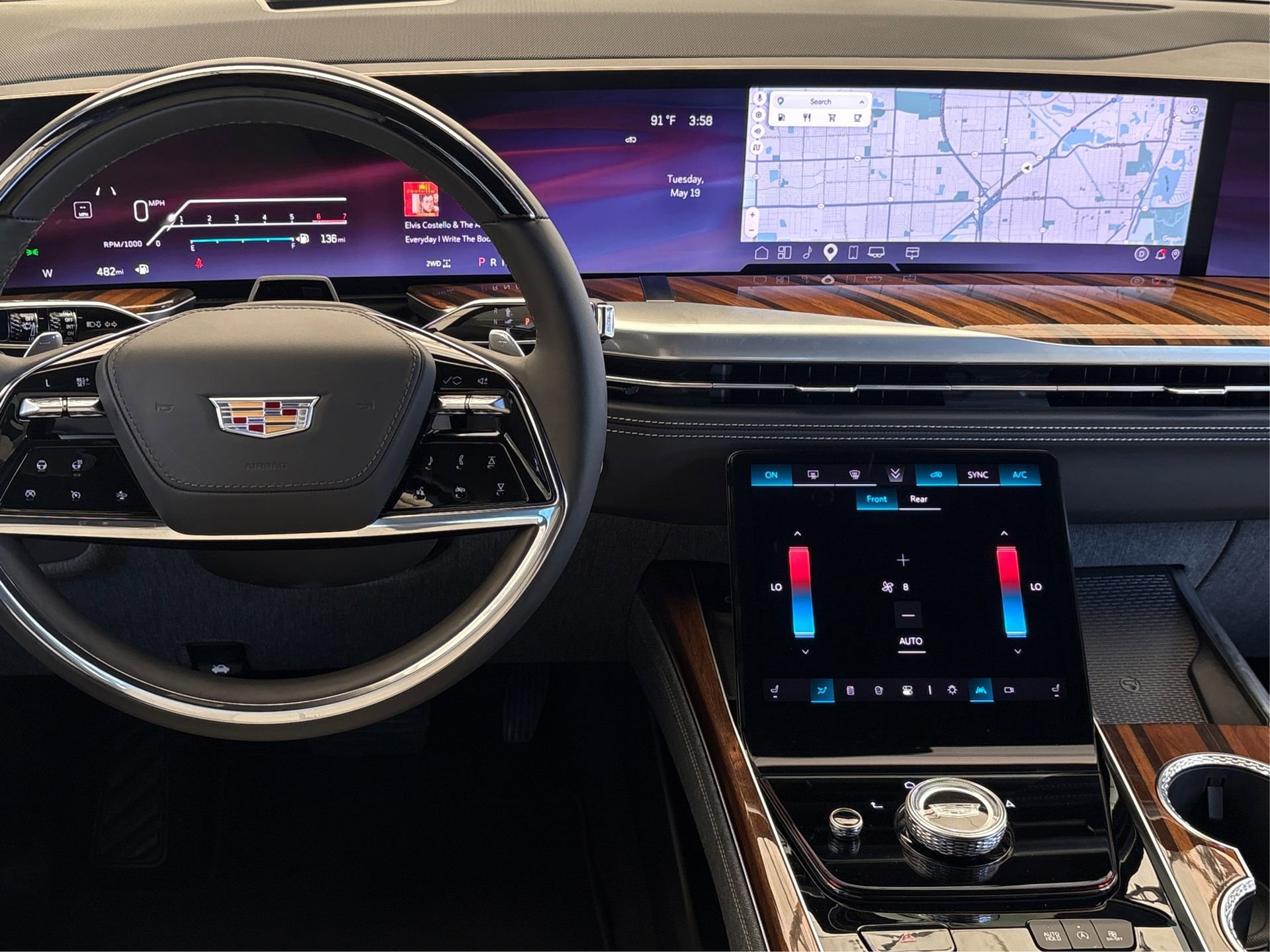 New 2026 Cadillac Escalade Platinum Sport w/ LPO, ONYX Package AWD/4WD image 16