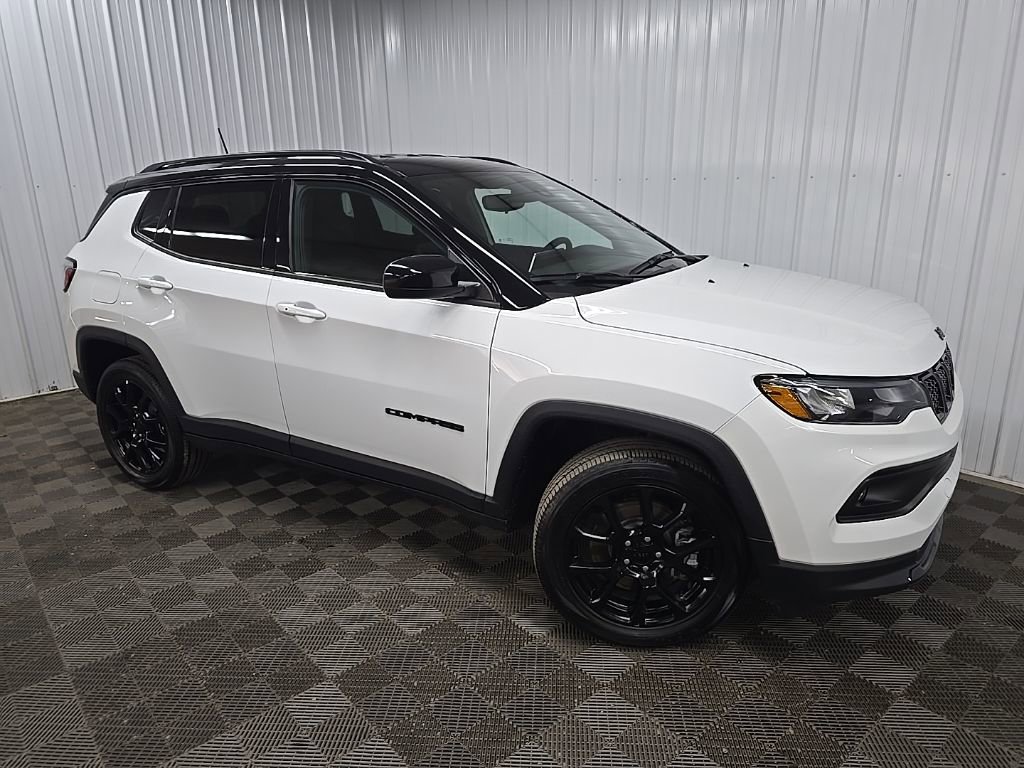 Used 2023 Jeep Compass Altitude