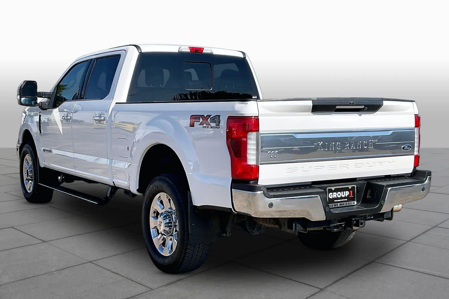 Used 2019 Ford F350 King Ranch w/ King Ranch Ultimate Package AWD/4WD image 12