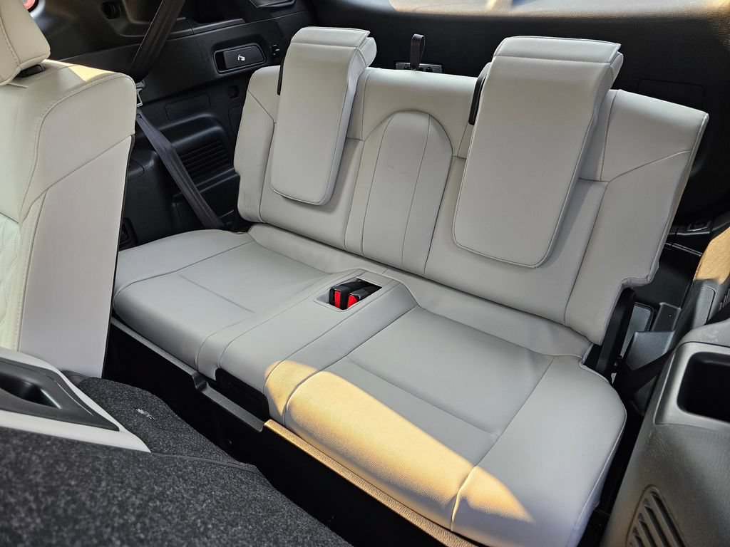 Used 2023 Mitsubishi Outlander SEL 40th Anniversary AWD/4WD image 21