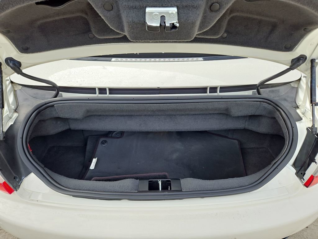 Used 2012 Maserati GranTurismo Sport image 26