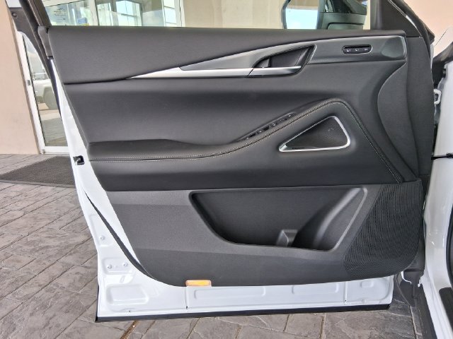 New 2027 INFINITI QX60 Luxe w/ Cargo Package FWD image 15