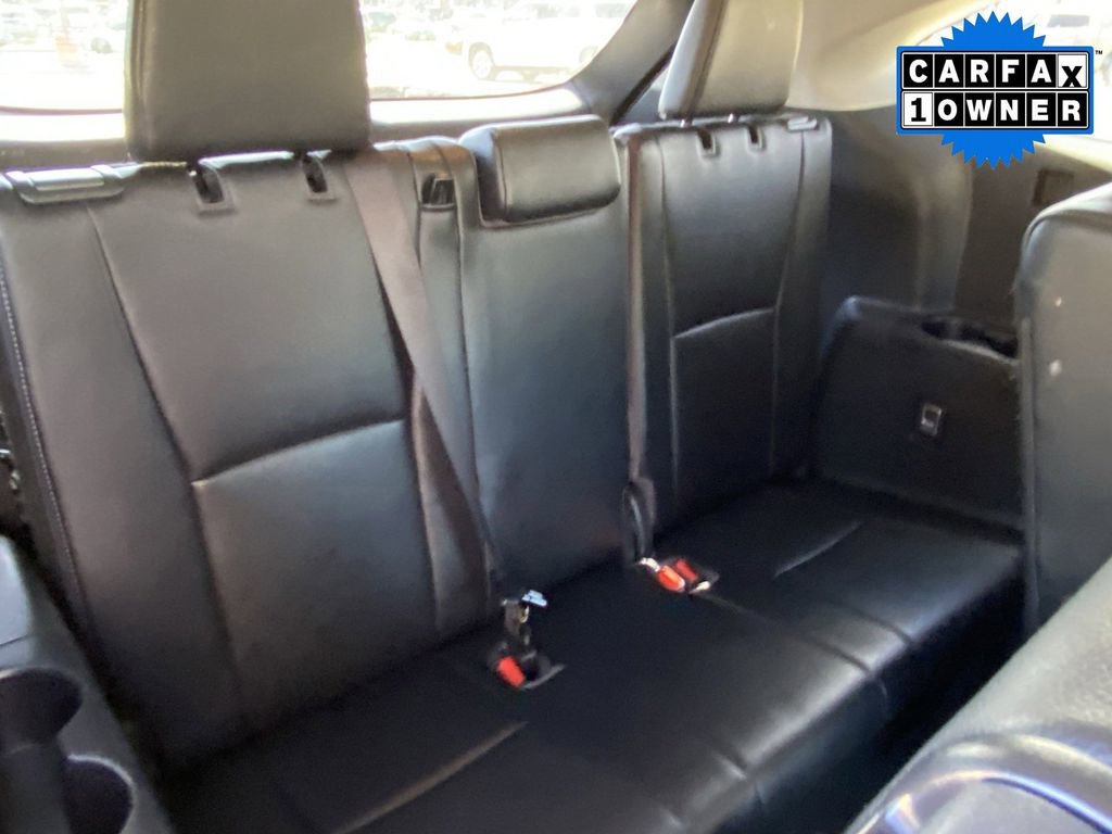 Used 2023 Toyota Highlander Platinum image 18