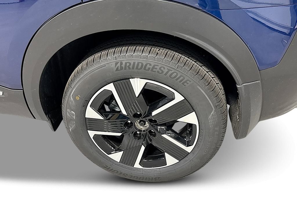 New 2026 Nissan Kicks SV w/ Cold Weather Package image 9