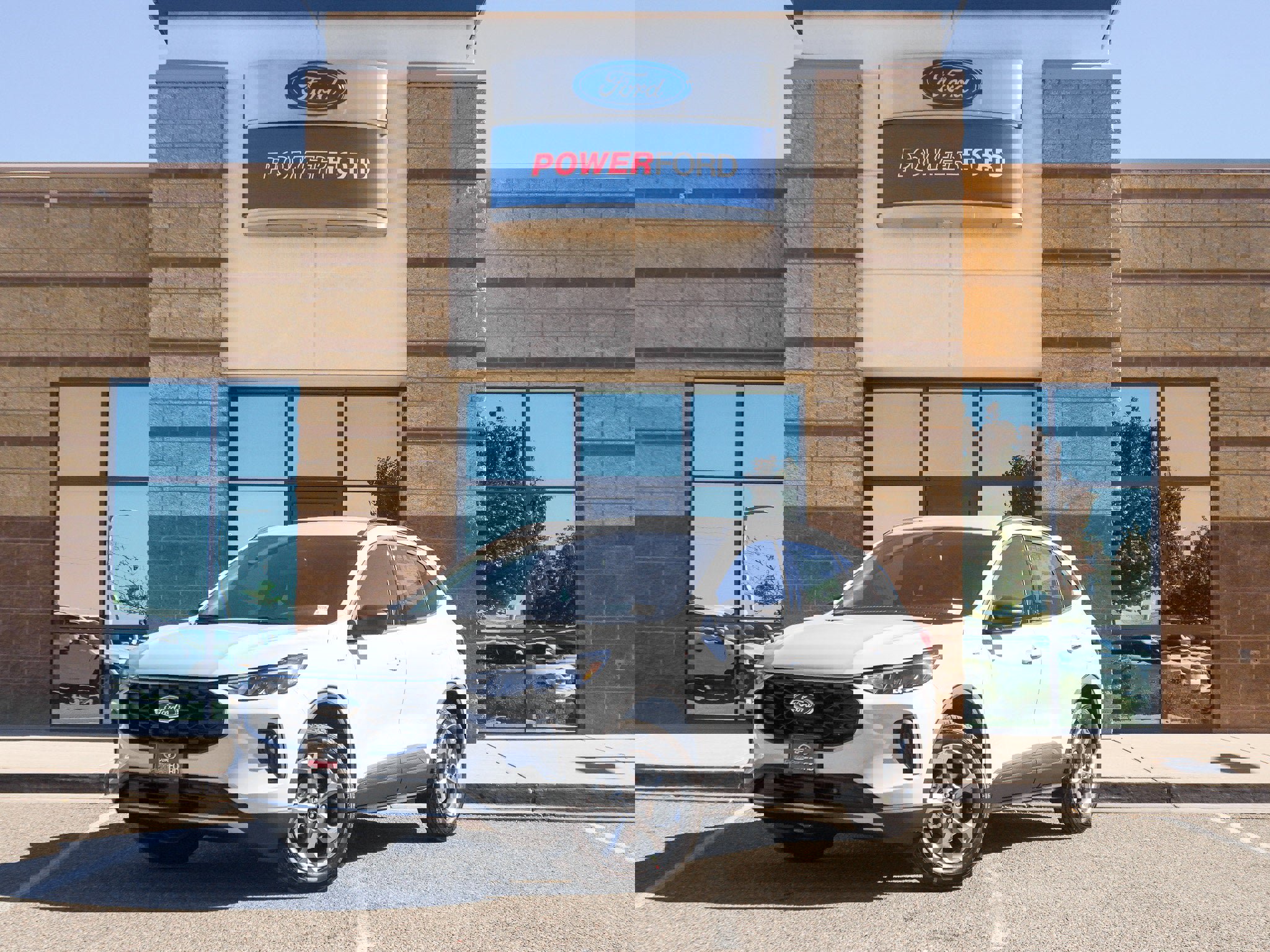New 2026 Ford Escape ST-Line w/ Cold Weather Package image 2