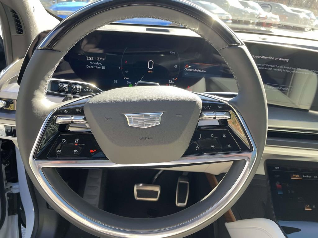 New 2026 Cadillac Vistiq Sport image 22