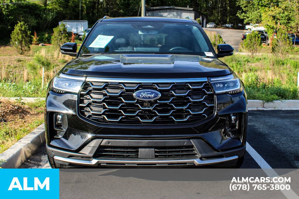 Used 2025 Ford Explorer Platinum w/ LUX Leather Package AWD/4WD image 8
