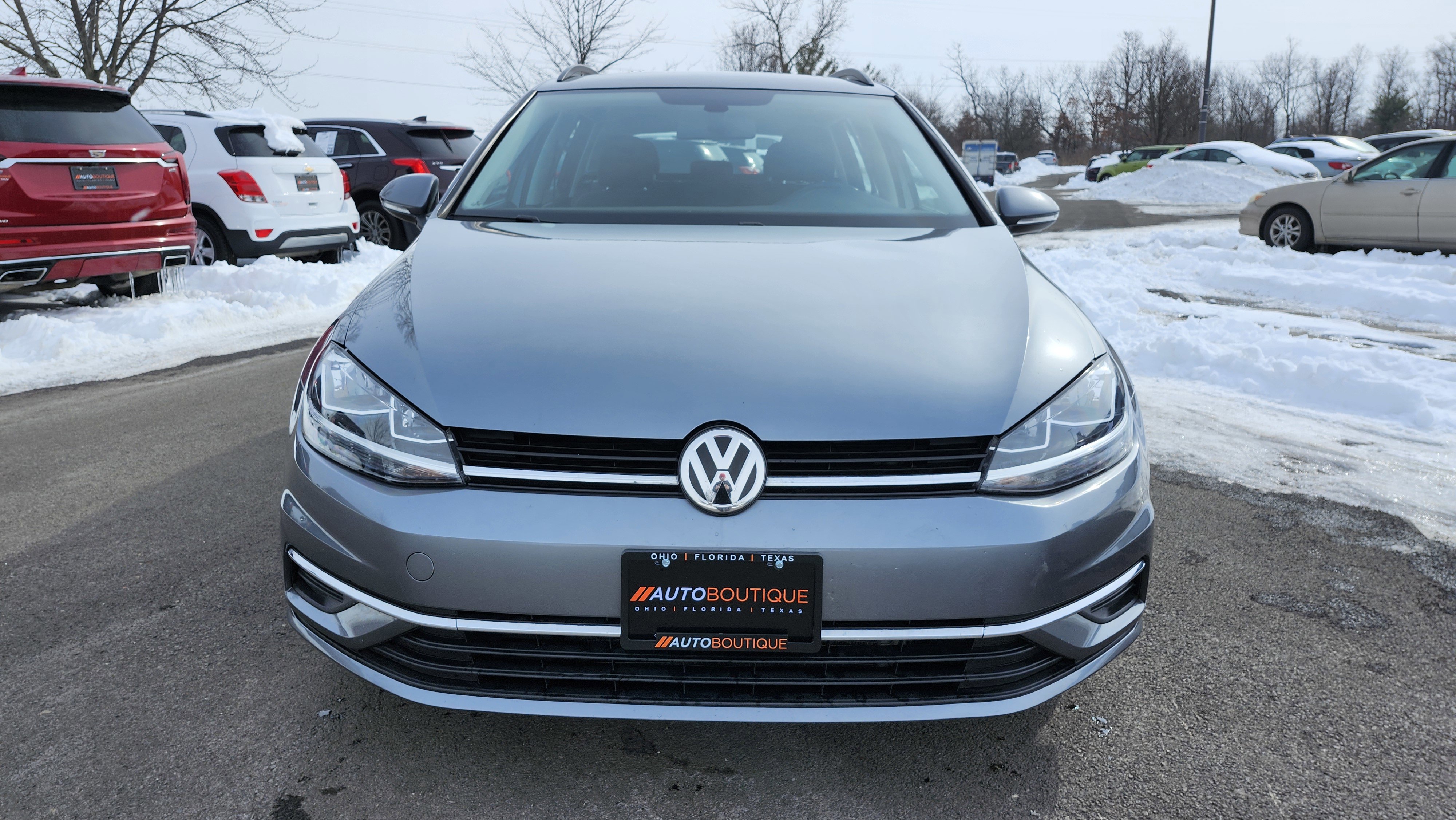 Used 2019 Volkswagen Golf S w/ Driver Assistance Package image 10