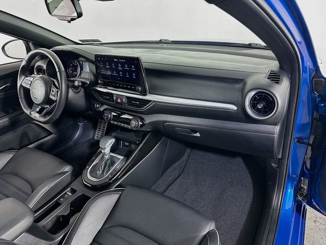 Used 2024 Kia Forte GT-Line w/ GT-Line Premium Package image 12