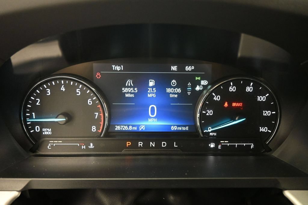 Certified 2024 Ford Explorer XLT RWD image 13