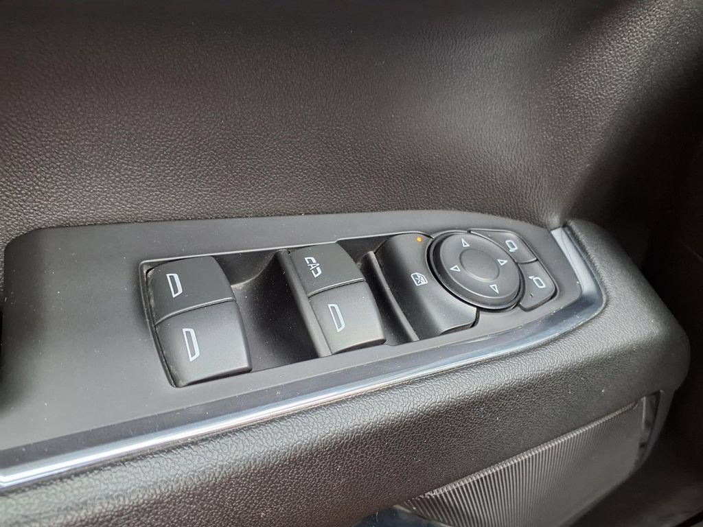 Used 2023 Chevrolet Silverado 1500 RST AWD/4WD image 20
