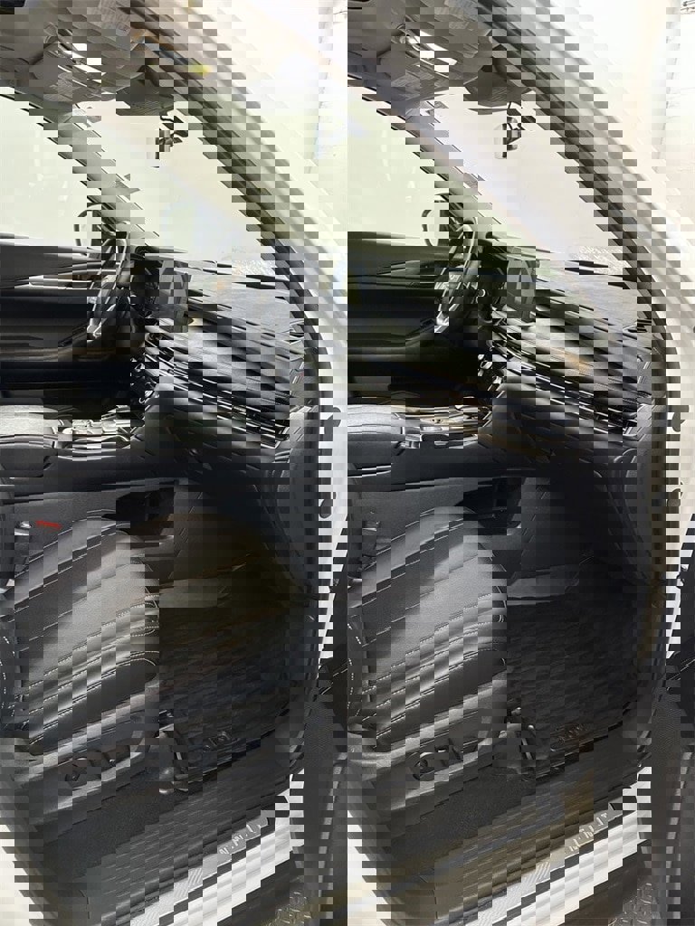 Used 2023 INFINITI QX60 Luxe image 42