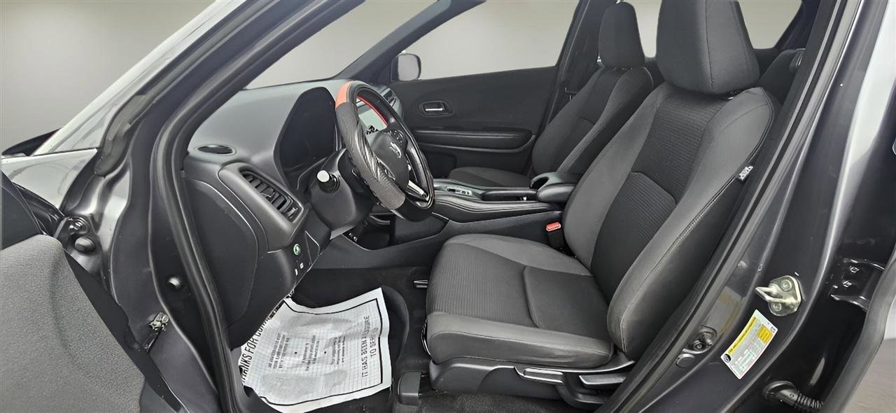 Used 2019 Honda HR-V Sport image 9
