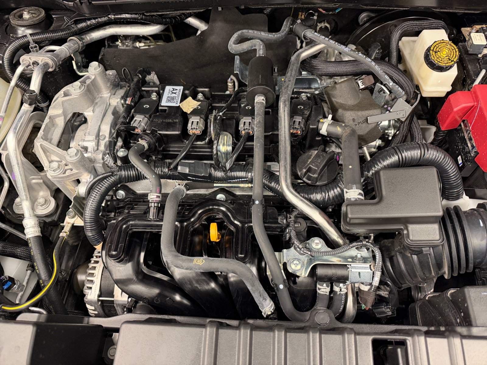Used 2026 Nissan Kicks SR FWD image 28
