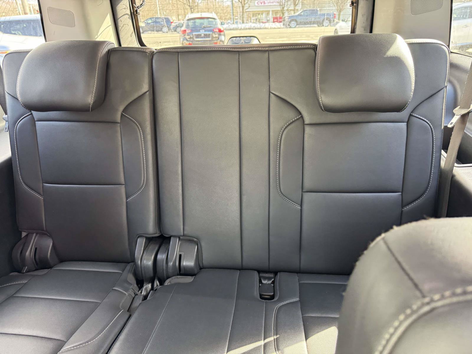 Used 2020 Chevrolet Suburban LT AWD/4WD image 10