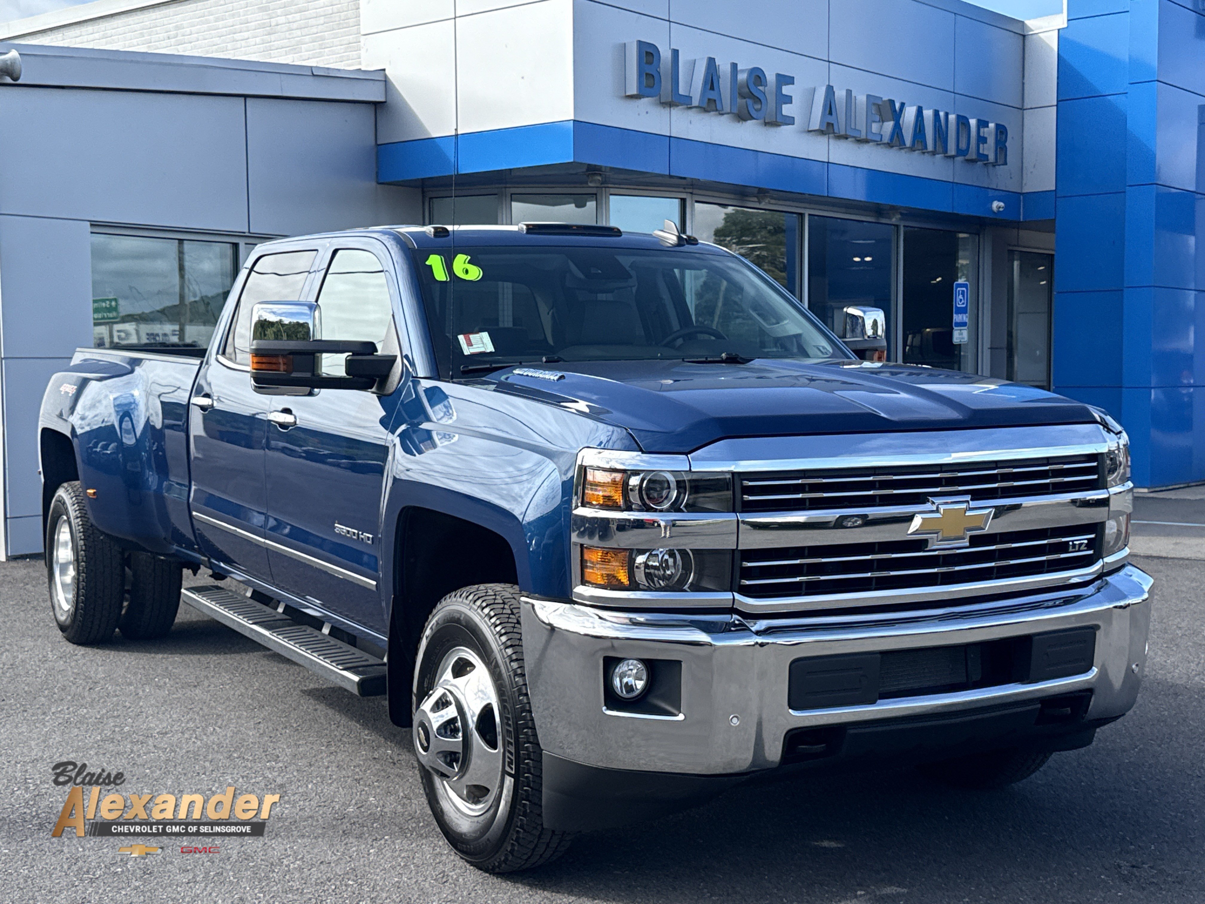Used 2016 Chevrolet Silverado 3500 LTZ w/ Duramax Plus Package AWD/4WD video 1