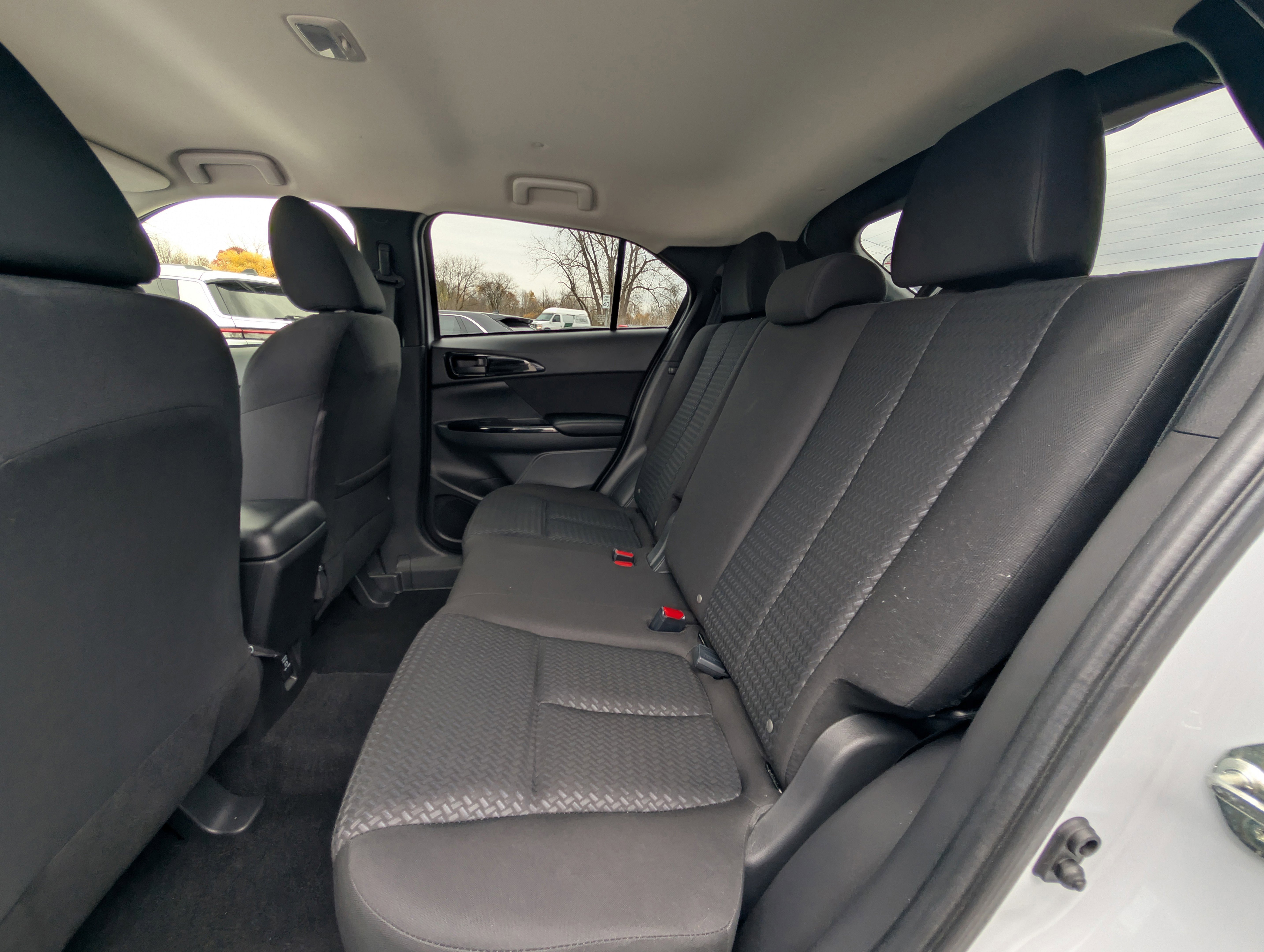 Used 2024 Mitsubishi Eclipse Cross LE image 31