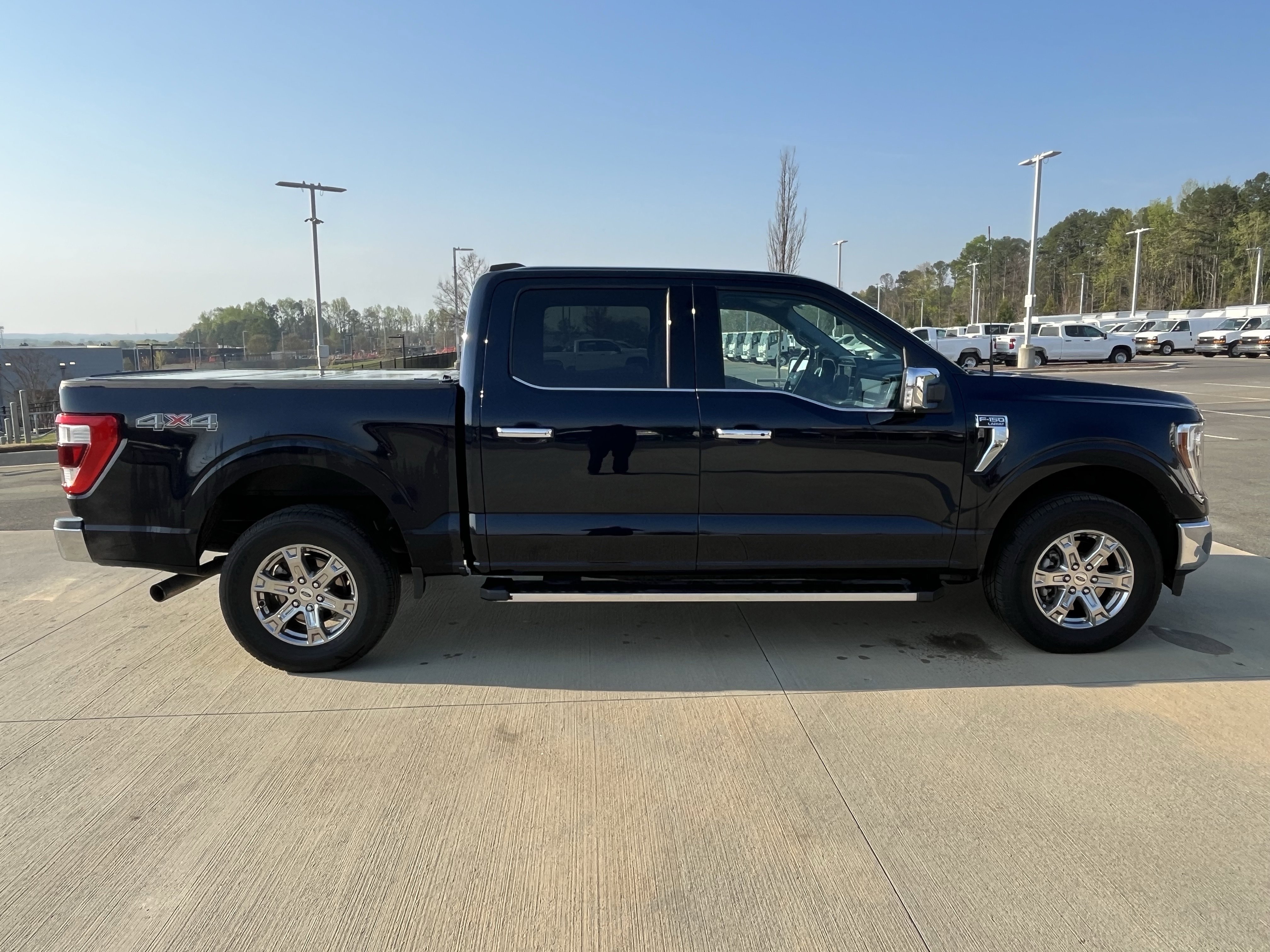 Used 2021 Ford F150 Lariat w/ Equipment Group 502A High image 9