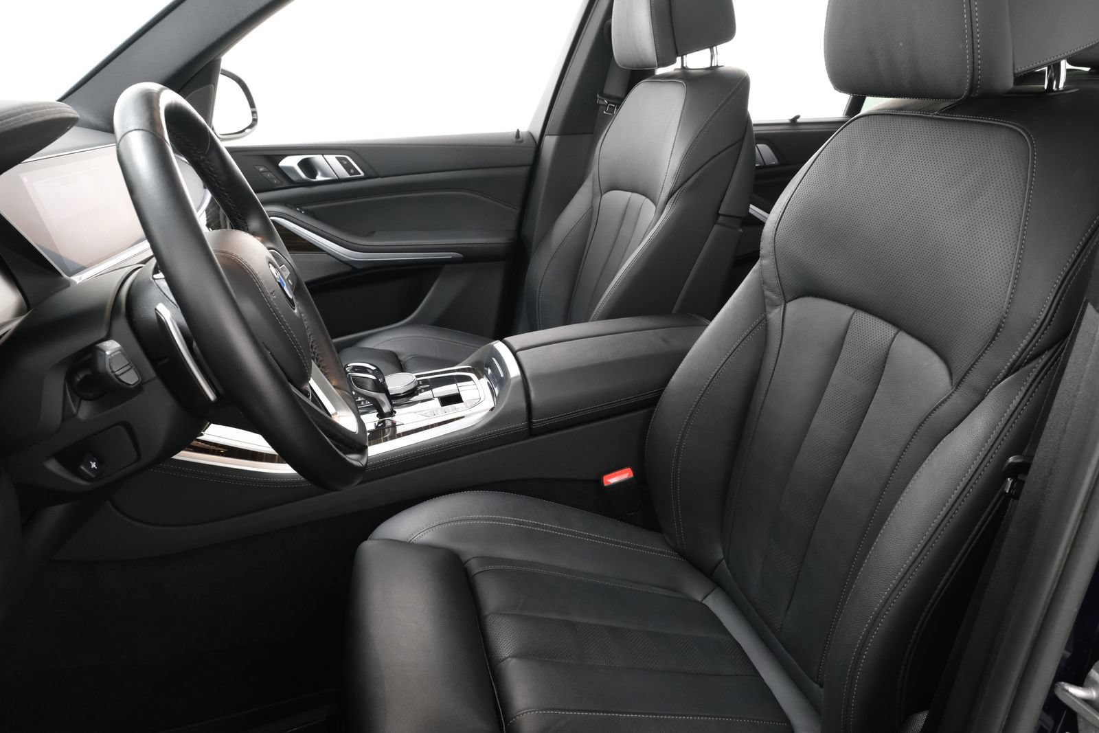 Used 2020 BMW X5 xDrive40i w/ Premium Package AWD/4WD image 30