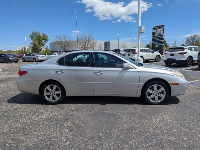 Used 2005 Lexus ES 330 FWD image 4