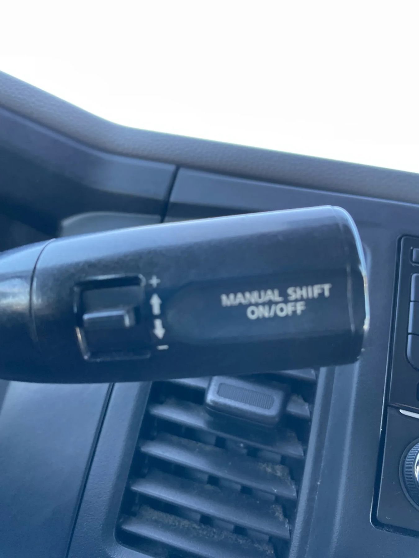 Used 2018 Nissan NV 1500 SV image 19