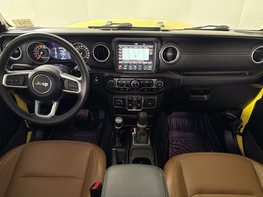 Used 2023 Jeep Wrangler Unlimited Sahara w/ Cold Weather Group AWD/4WD image 32