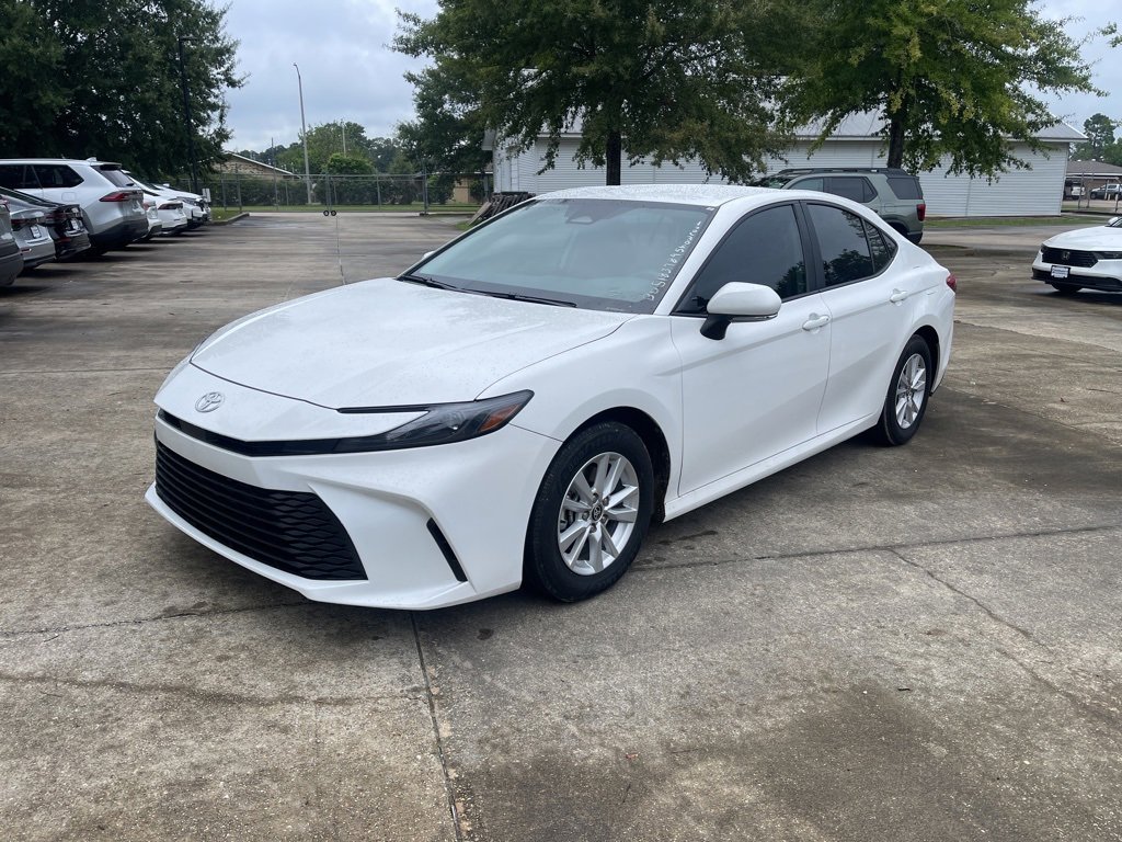 Used 2025 Toyota Camry LE