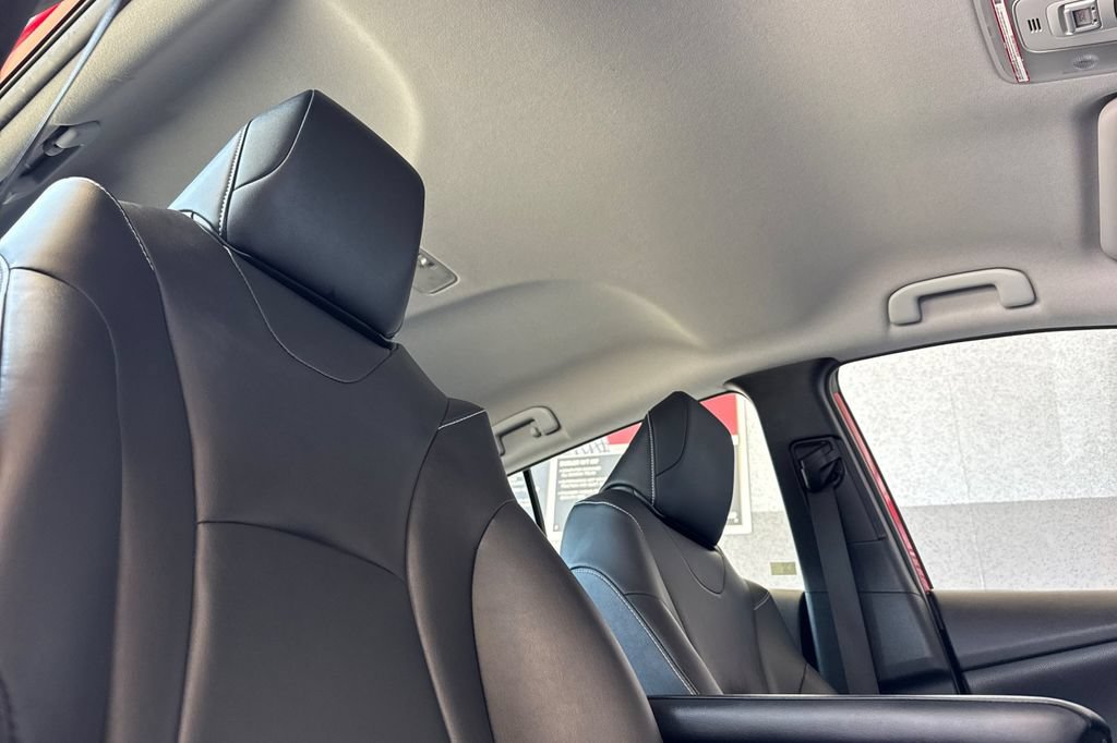 Used 2020 Toyota Prius Prime XLE FWD image 16