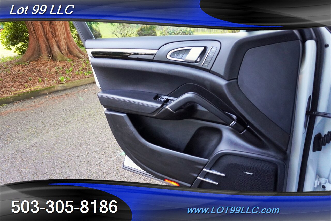Used 2017 Porsche Cayenne Platinum Edition image 25